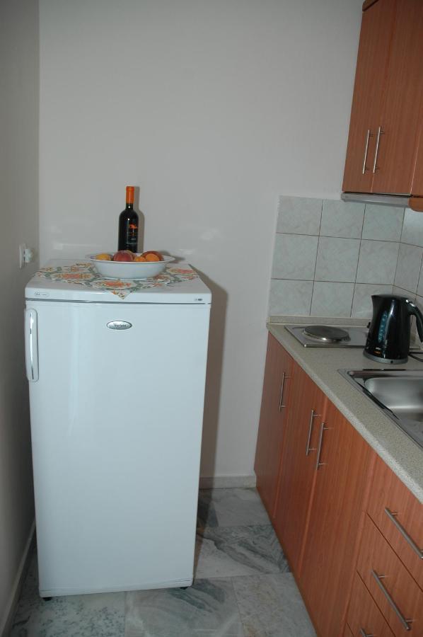 Frideriki Apartments Olympiakí Aktí Ngoại thất bức ảnh
