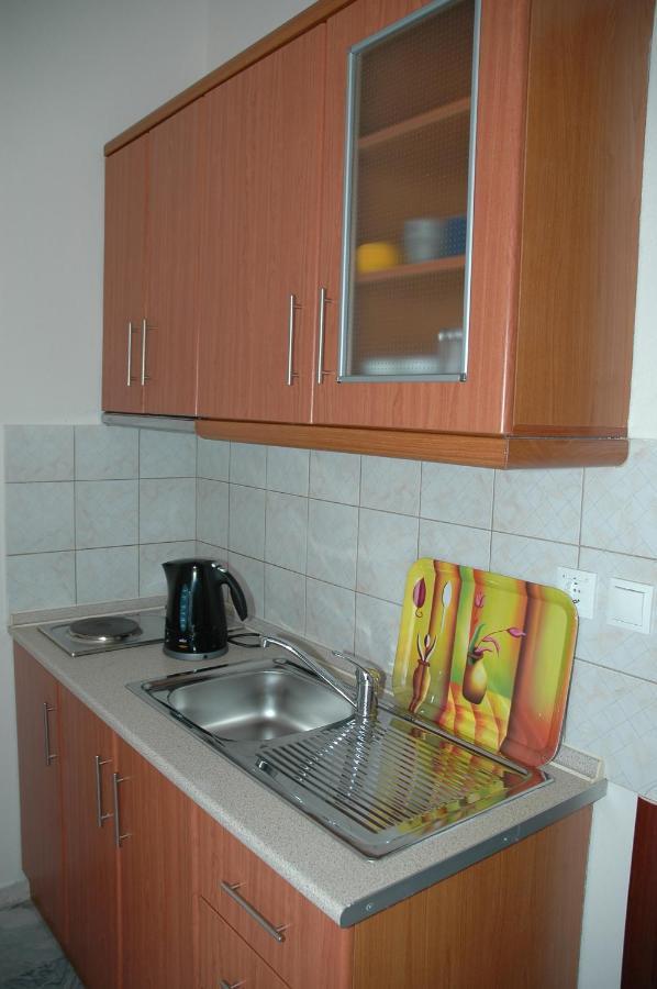 Frideriki Apartments Olympiakí Aktí Ngoại thất bức ảnh
